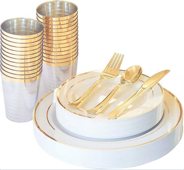 Charger Plates & Dinner Plate Sets | 25 Person Plastic Dinner Plate Set – Metallic Gold And White – Plates, Cups, Cutlery – 150 Pieces Charger Plates & Dinner Plate Sets Charger Plates & Dinner Plate Sets